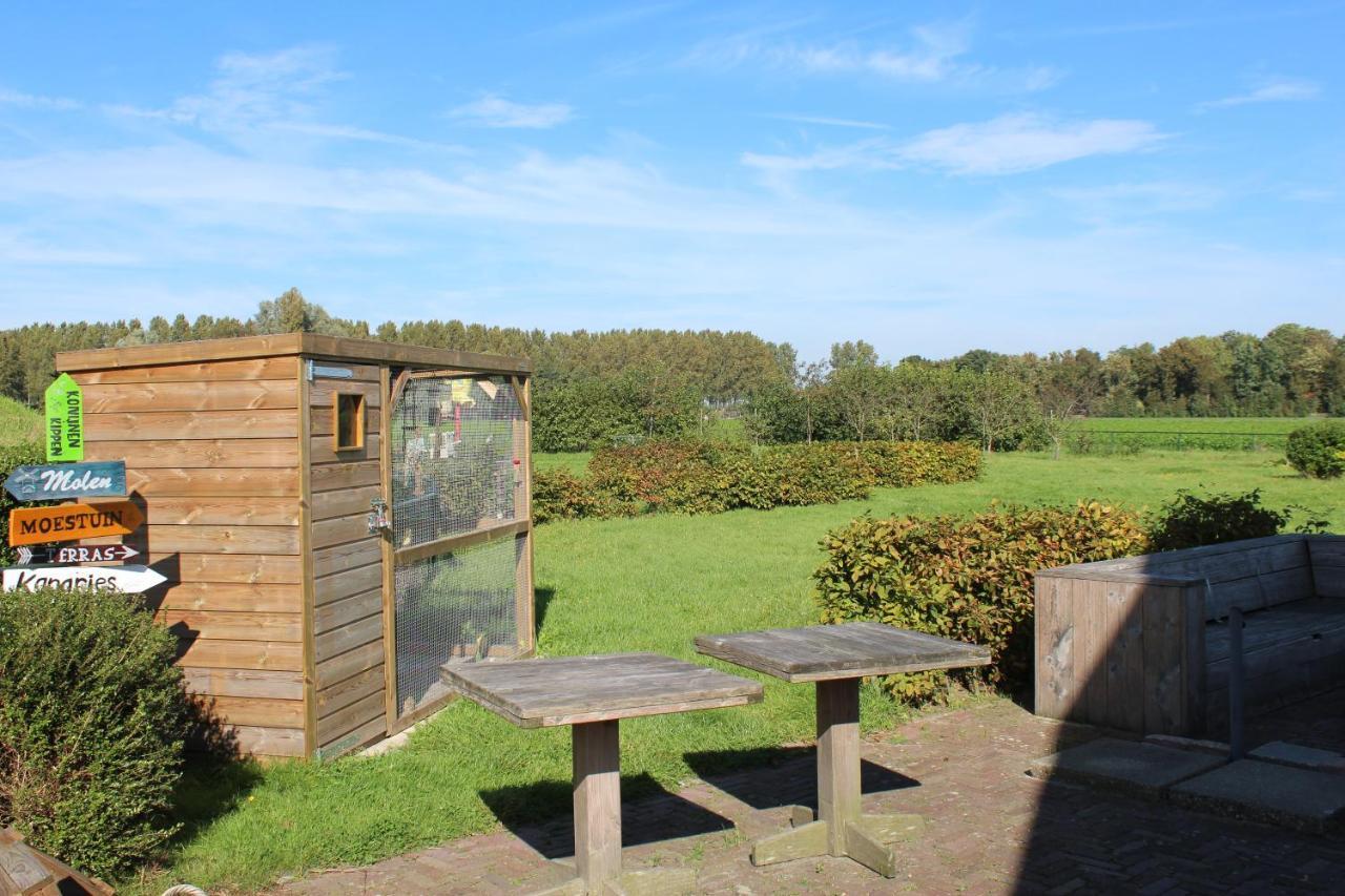 Slapen Aan De Voet Van De Molen Ovezande Exteriér fotografie